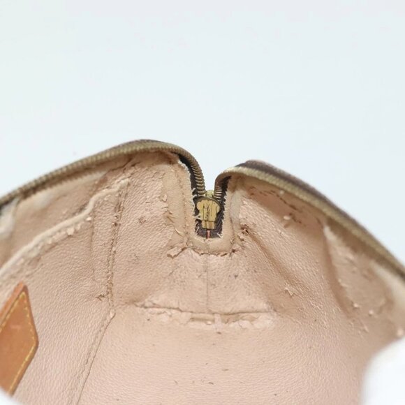 LOUIS VUITTON Monogram Pochette Cosmetic PM Pouch - Picture 13 of 16